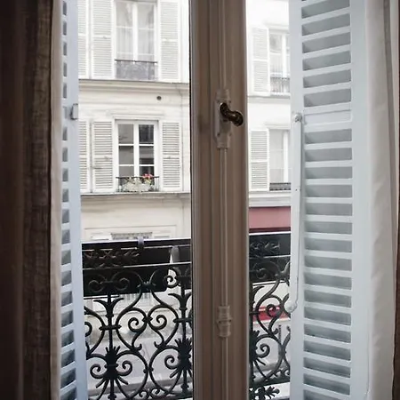 Victor Masse - 6 Adults * Paris